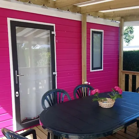 캠프장 Camping Sunissim Le Bel Air 5 Château-dʼOlonne